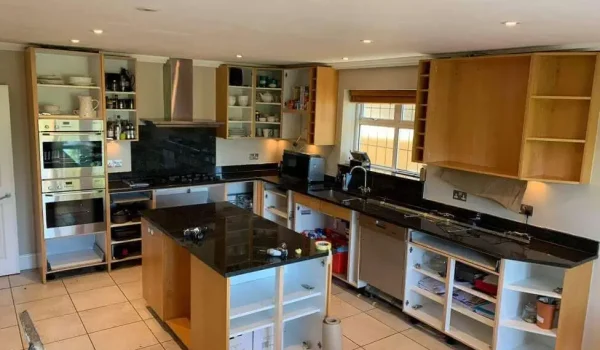 wooden-shaker-style-kitchen-refurbished-1b